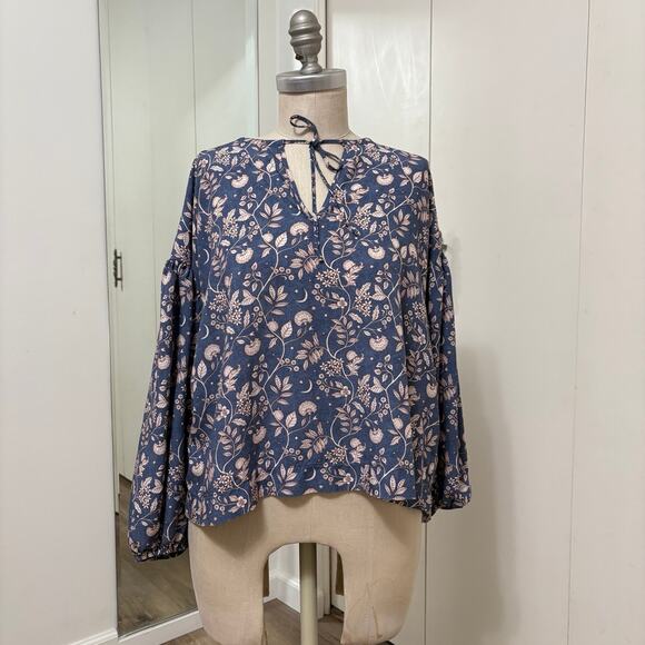 Splendid Eleanor Woman's Blue Floral Bohemian Long Sleeve Top Medium - Picture 4 of 9